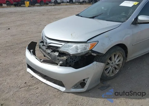 2012 Toyota Camry Xle z USA, uszkodzony, nr VIN 4T1BF1FK5CU063514